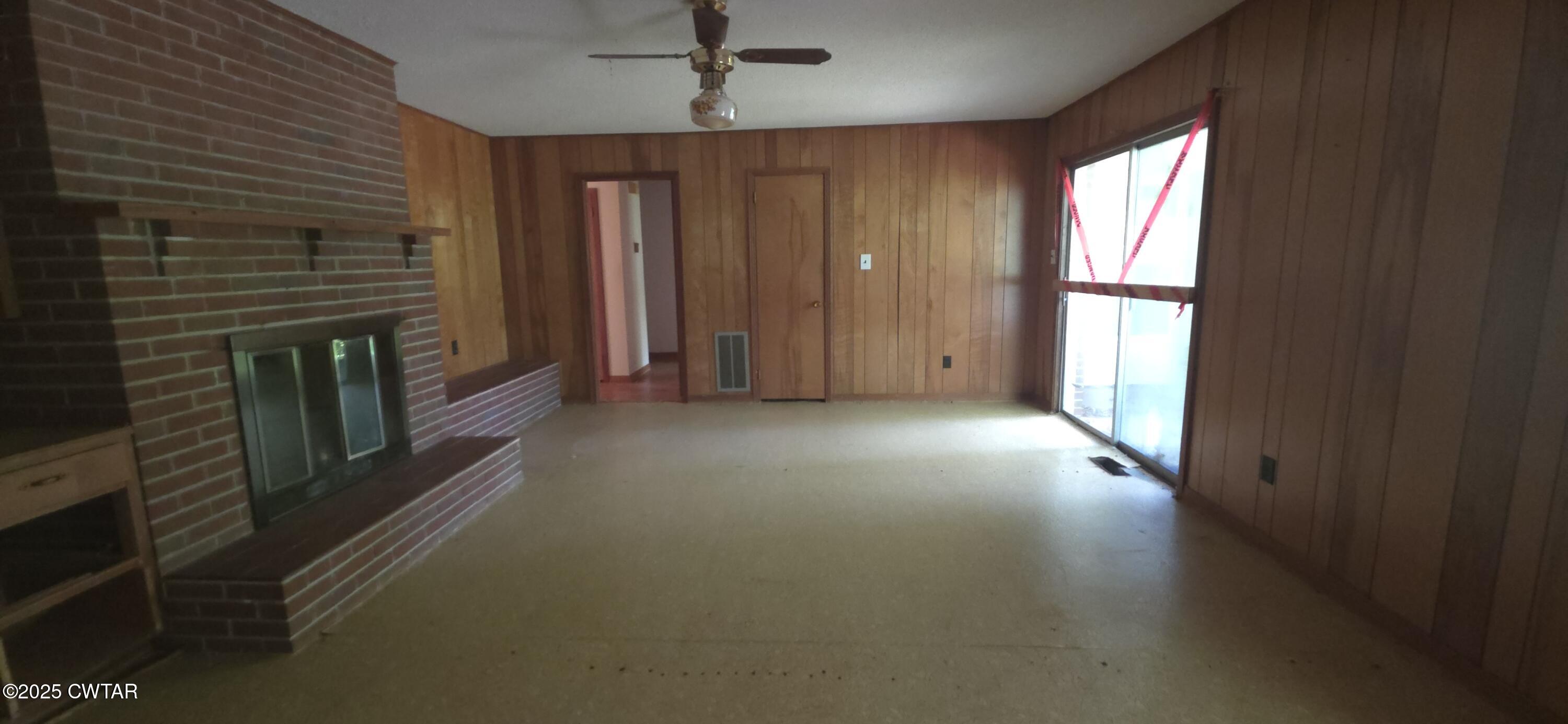 224 Bible Grove Road Lexington, TN 38351 - Photo 8 of 13 a view of empty room with windows