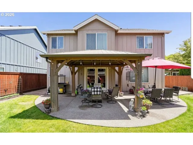 $494,900 | 216 Churchill Downs Street Southeast, Albany, OR 97322