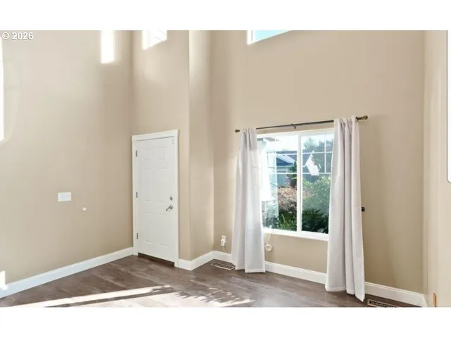 $494,900 | 216 Churchill Downs Street Southeast, Albany, OR 97322