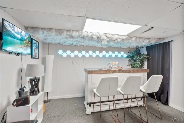 $325,000 | 4967 Darien Drive, Salina, NY 13088