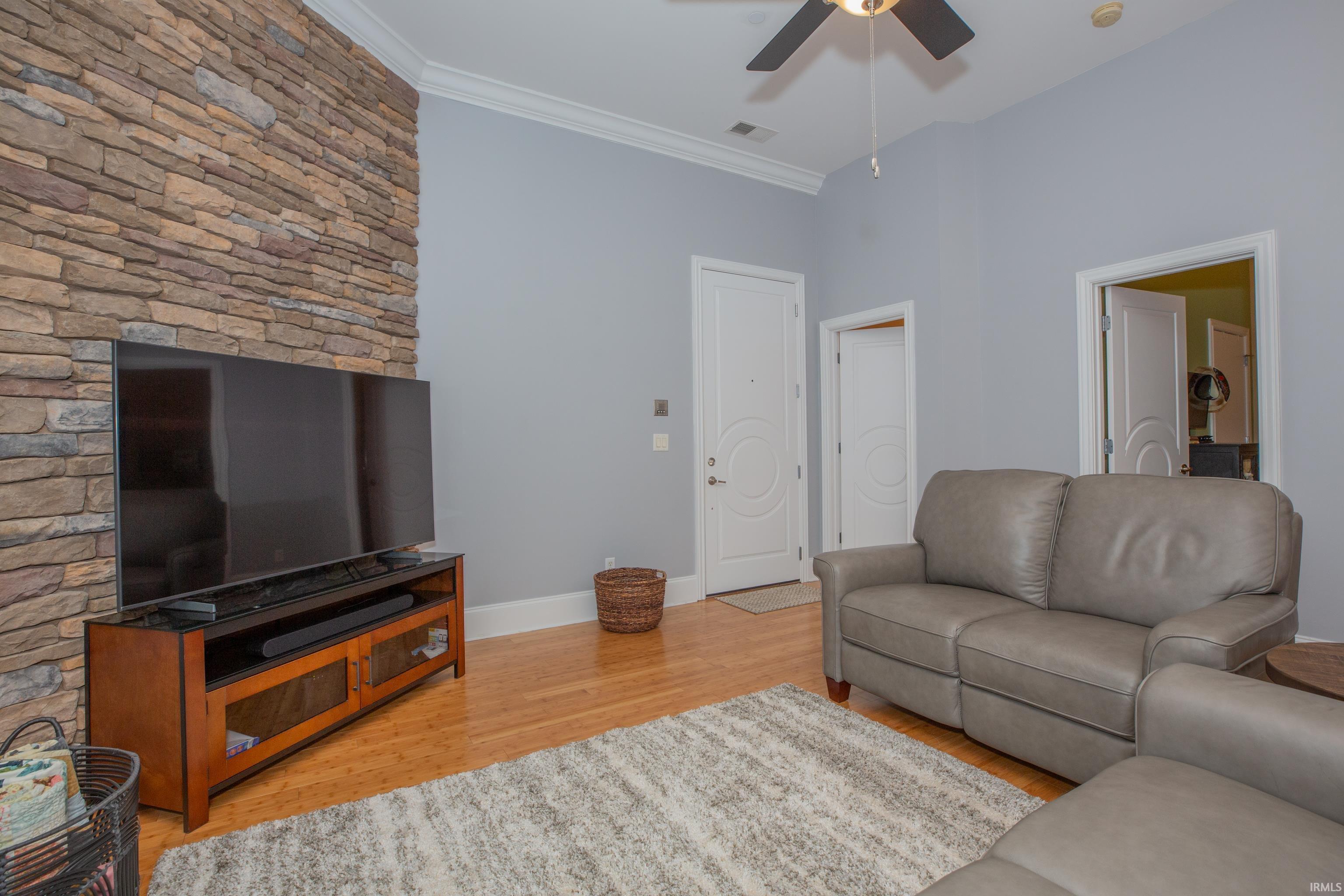 508 Main Street, Unit 2F Evansville, IN 47708 - Photo 2 of 26