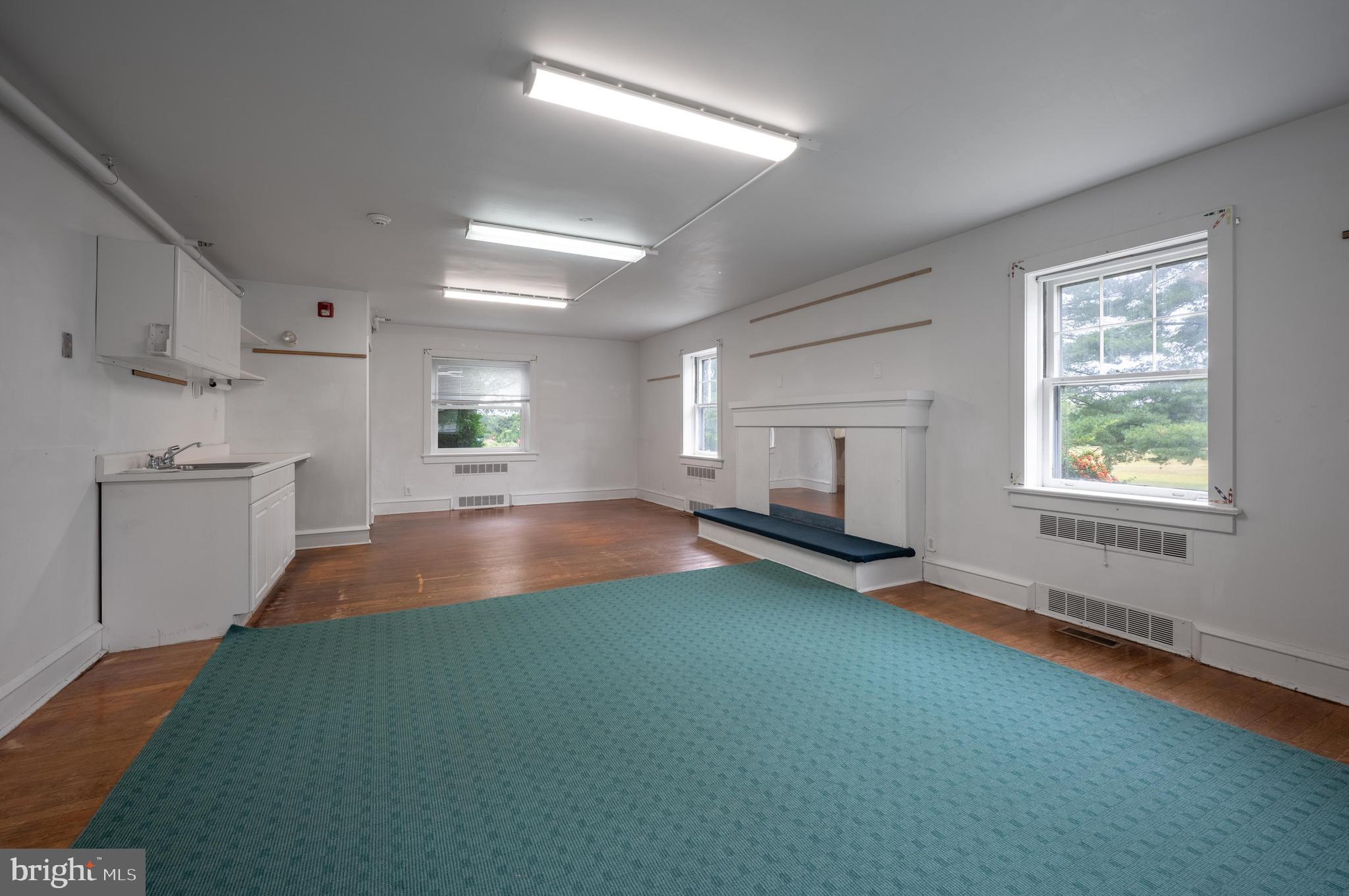 189 Watsontown Road Berlin, NJ 08009 - Photo 14 of 35 a room with window and pool table