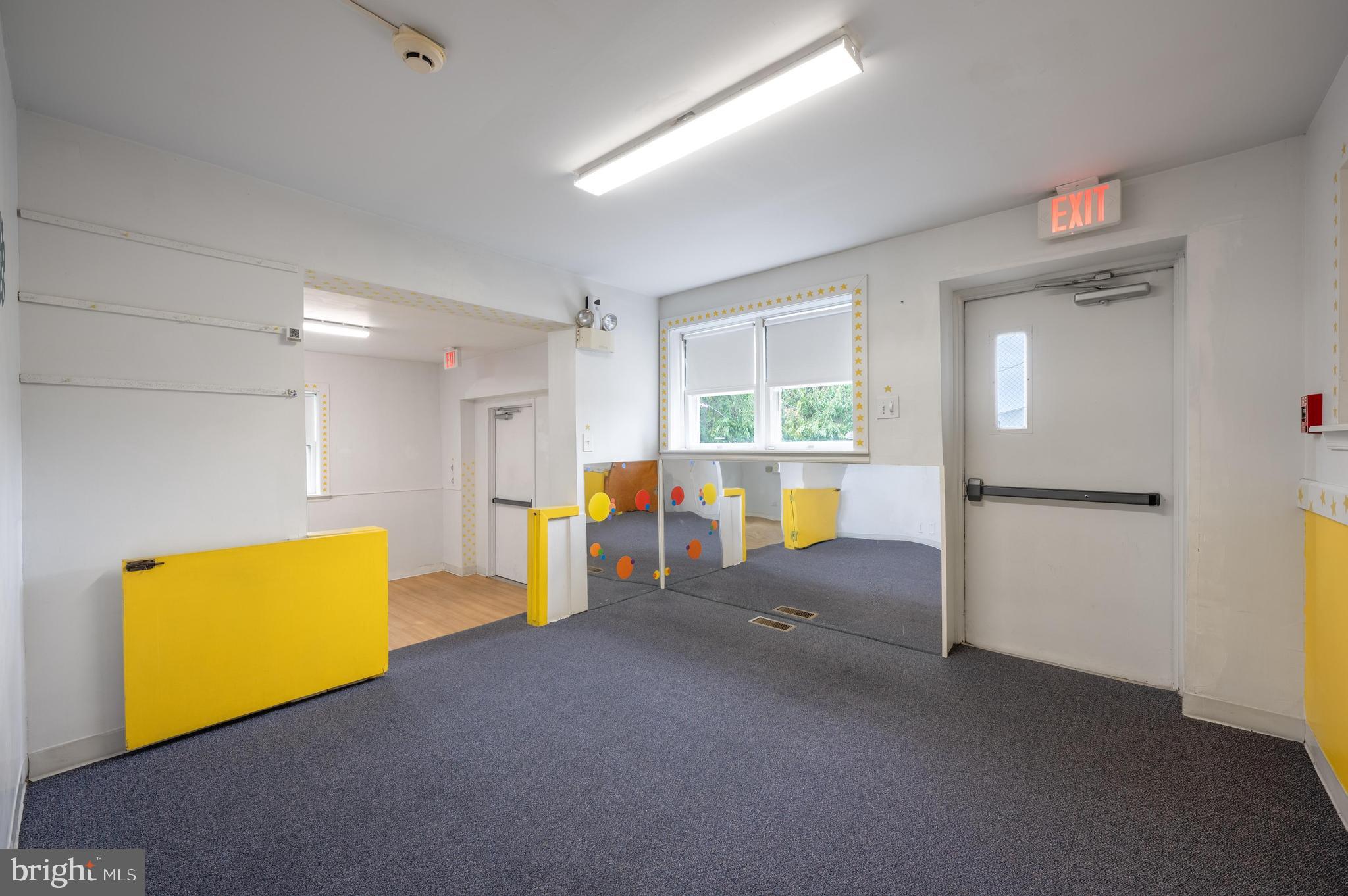 189 Watsontown Road Berlin, NJ 08009 - Photo 18 of 35