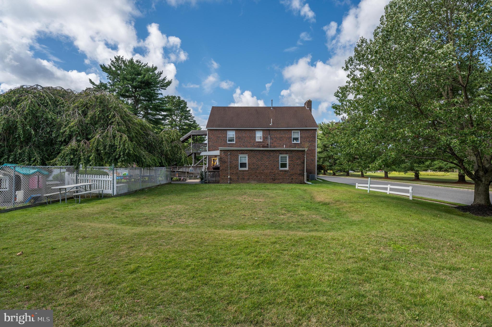 189 Watsontown Road Berlin, NJ 08009 - Photo 8 of 35 a view of a house with a big yard
