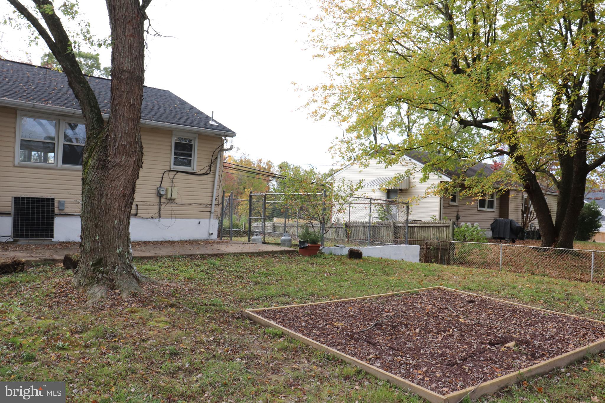 7606 Walker Mill Road Capitol Heights, MD 20743 - Photo 22 of 22 Backyard