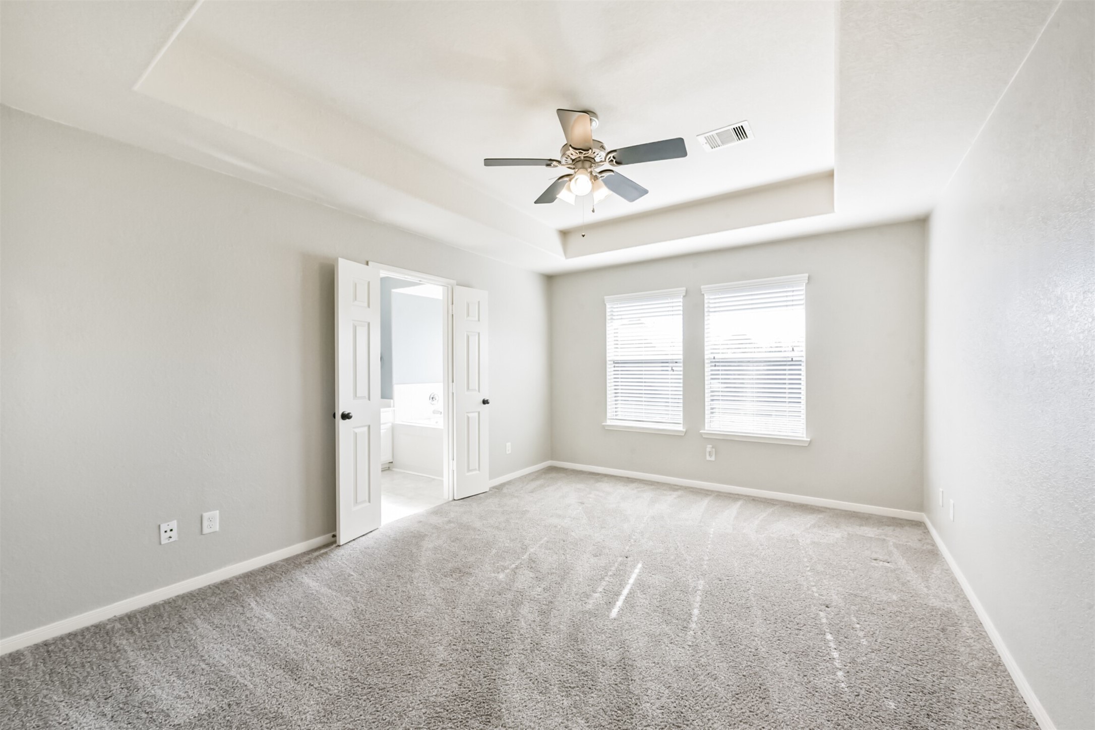 1305 Pinto Pass Alvin, TX 77511 - Photo 22 of 40 a view of a livingroom with a ceiling fan and window