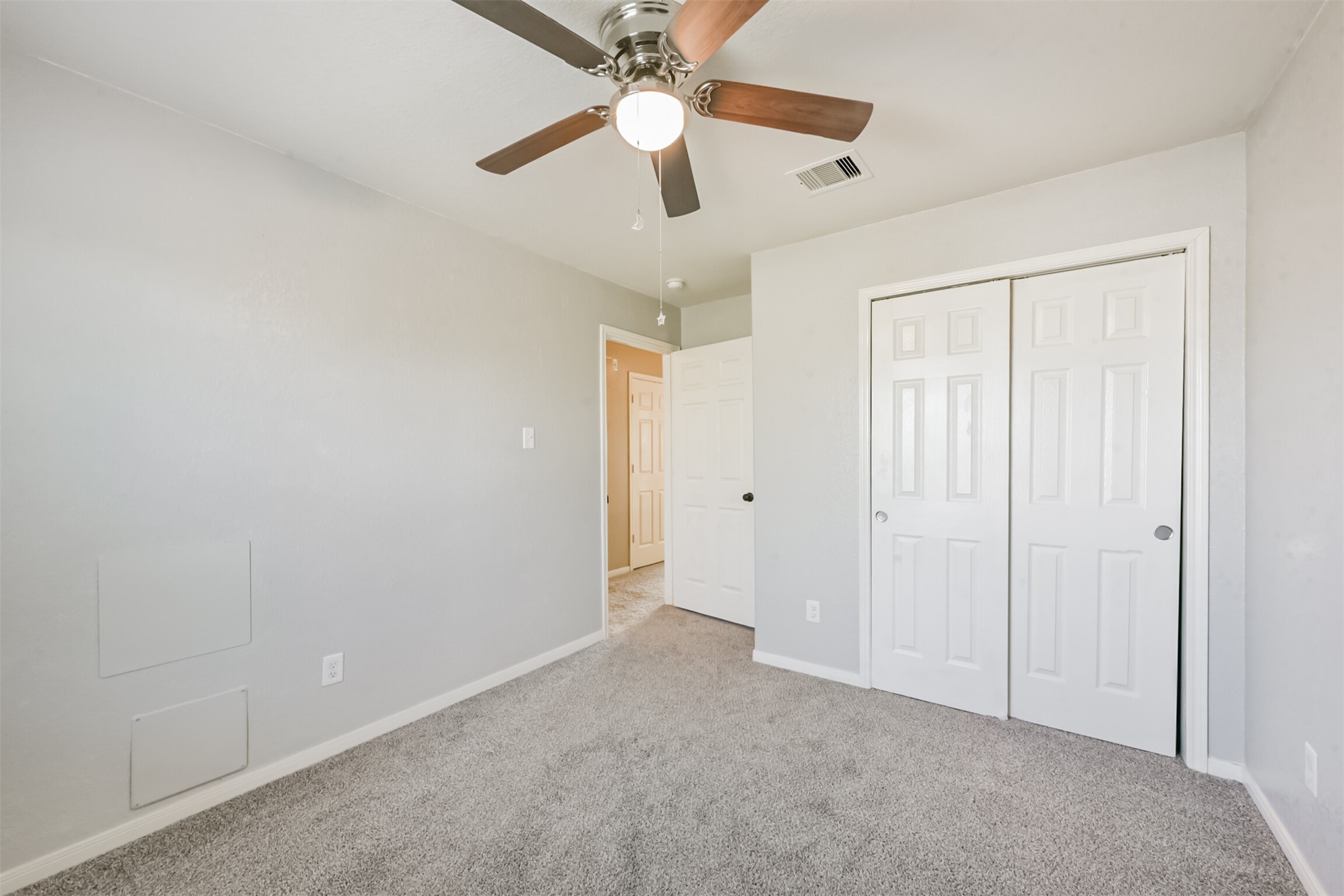 1305 Pinto Pass Alvin, TX 77511 - Photo 31 of 40 wooden floor in an empty room