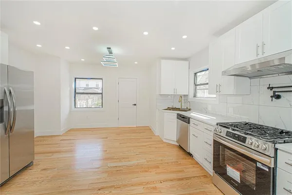 $950,000 | 1517 Brooklyn Avenue | Farragut
