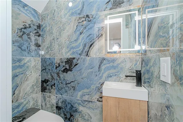 $950,000 | 1517 Brooklyn Avenue | Farragut