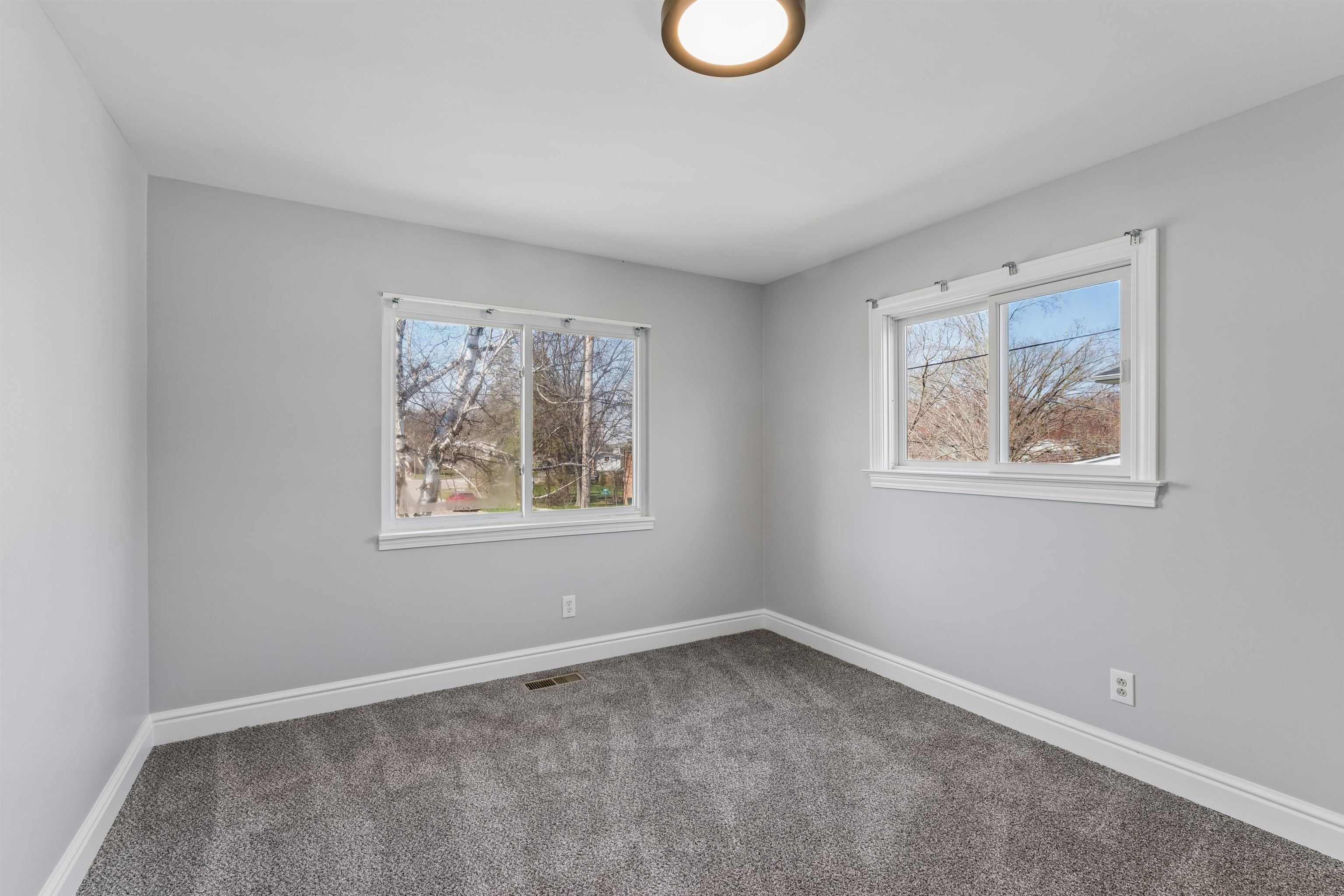 735 Huntington Road Grand Blanc, MI 48439 - Photo 8 of 15 Gallery Image 8
