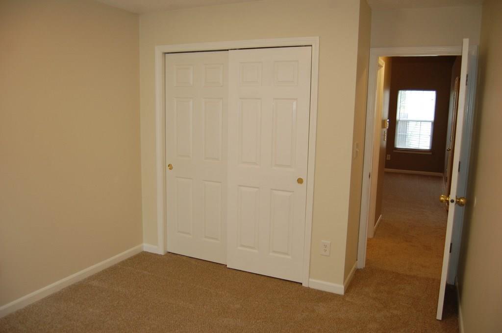5528 Decatur Ridge Drive Indianapolis, IN 46221 - Photo 14 of 19