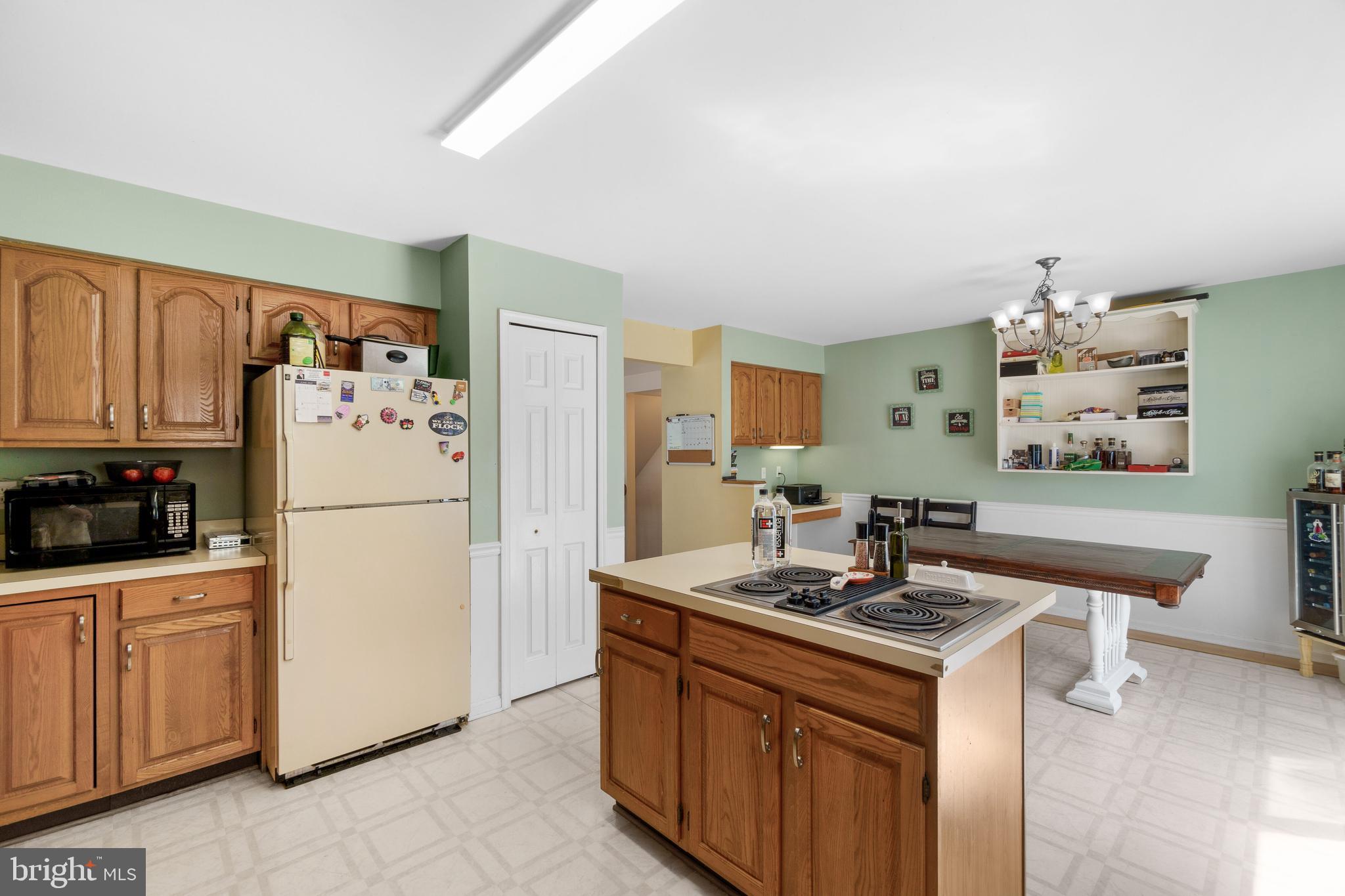 8618 Indian Springs Road Laurel, MD 20724 - Photo 9 of 30 Kitchen