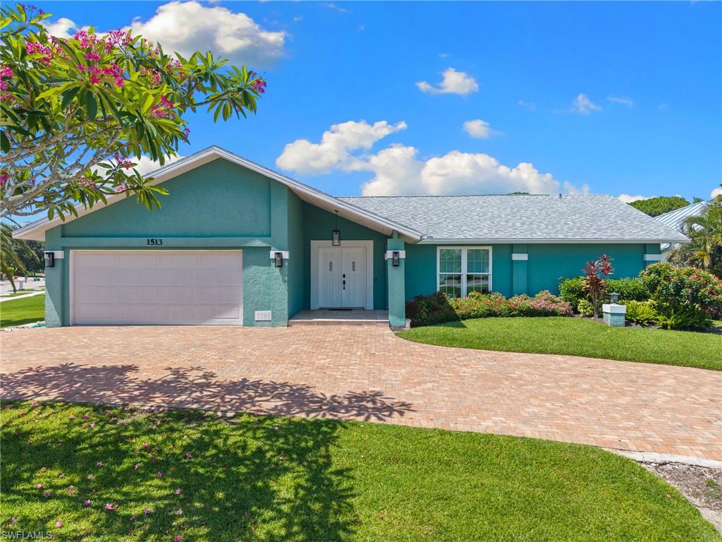 1513 Bermuda Road Marco Island, FL 34145 - Photo 34 of 49