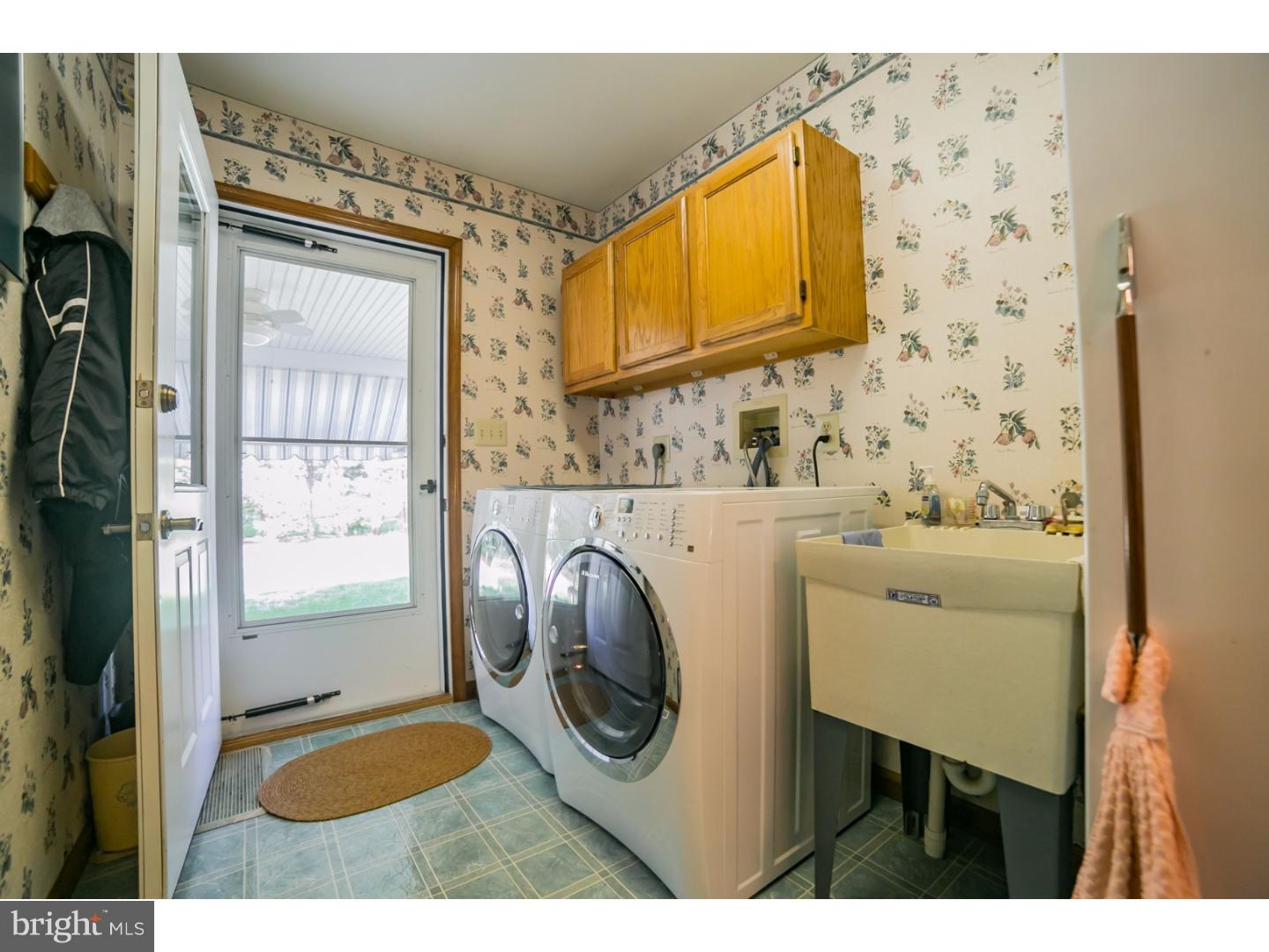 1412 Deer Run Road Hatfield, PA 19440 - Photo 13 of 24 Laundry Room