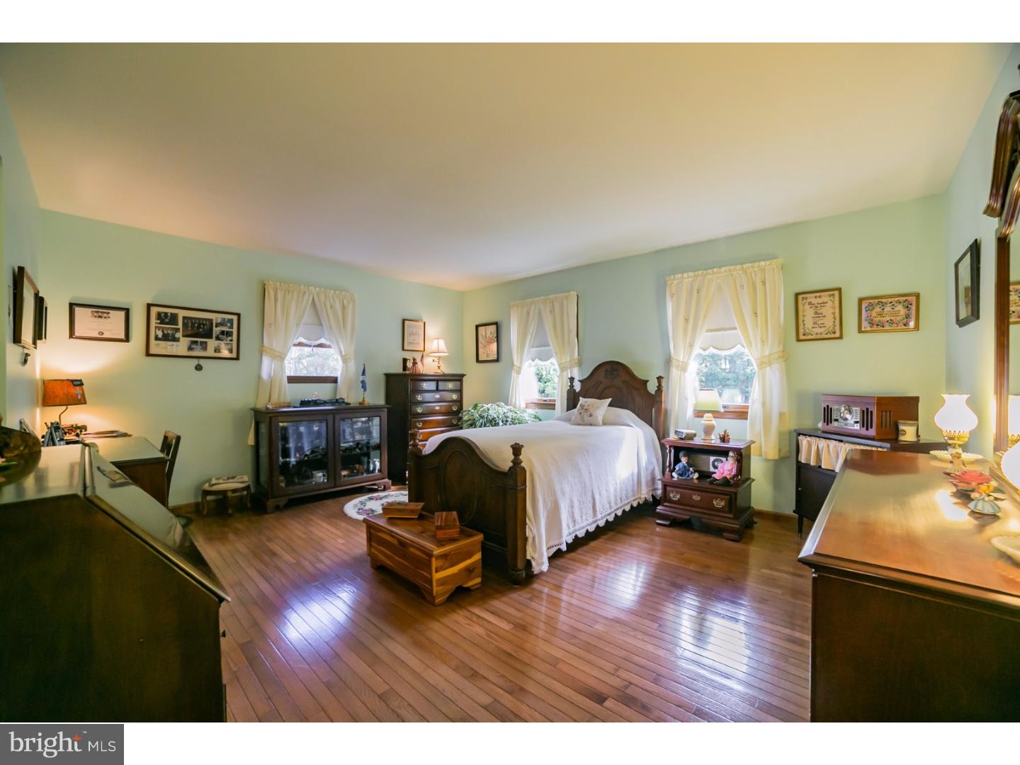 1412 Deer Run Road Hatfield, PA 19440 - Photo 15 of 24 Master Bedroom