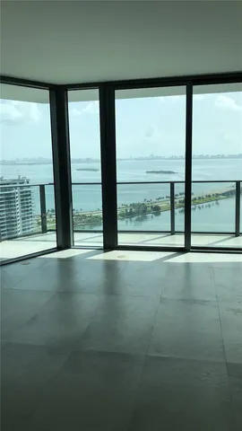 $940,000 | Edgewater, Miami, FL 33137