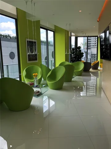 $940,000 | Edgewater, Miami, FL 33137