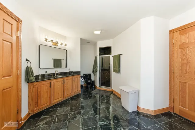 $1,249,000 | 13220 Fox Lane, Lemont, IL 60439