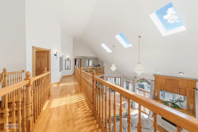 $1,249,000 | 13220 Fox Lane, Lemont, IL 60439