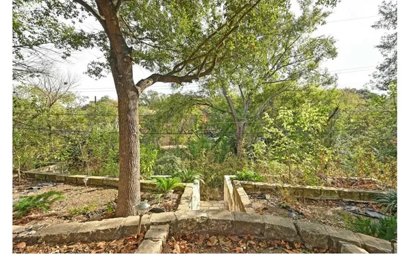 a view of outdoor space with city view