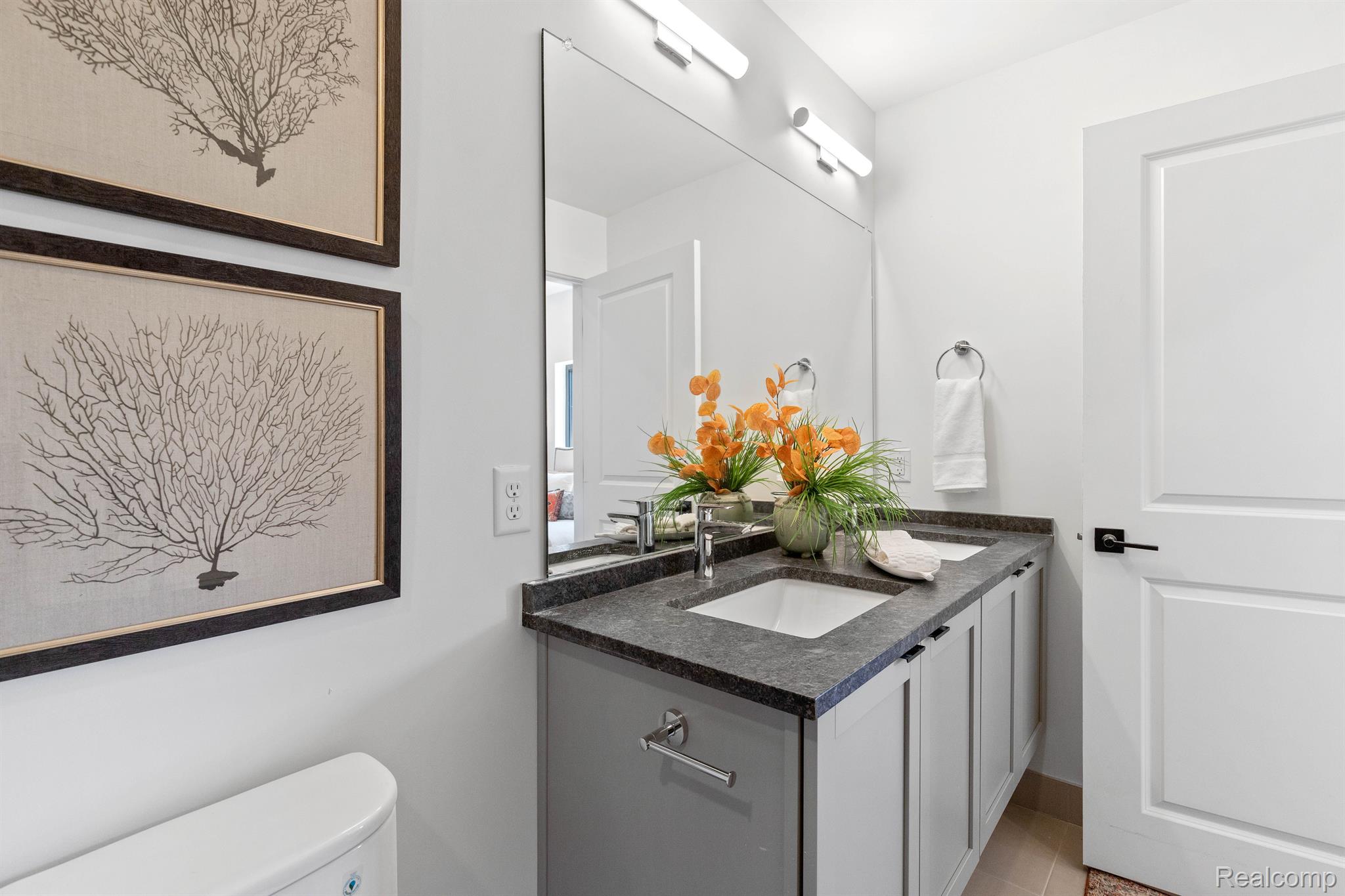1807 Perry Street, Unit 10 Detroit, MI 48216 - Photo 18 of 38 Gallery Image 18