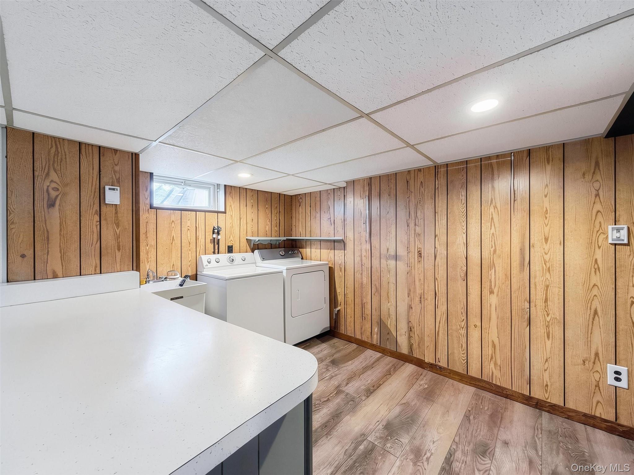 3584 Condor Road Levittown, NY 11756 - Photo 34 of 45