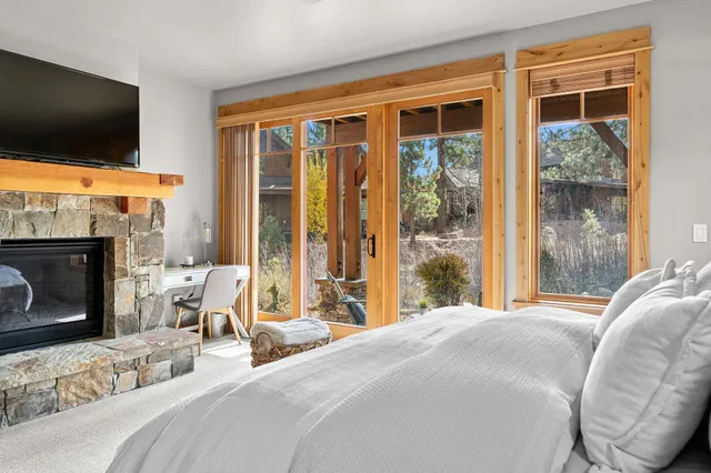 $1,895,000 | 10235 Valmont Trail, Truckee, CA 96161