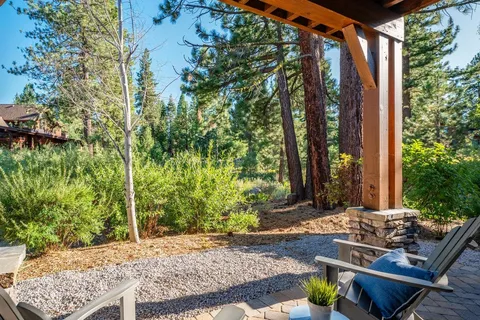 $1,895,000 | 10235 Valmont Trail, Truckee, CA 96161