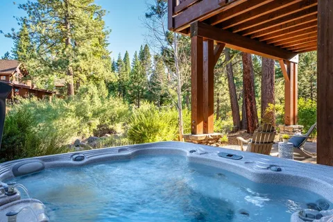 $1,895,000 | 10235 Valmont Trail, Truckee, CA 96161