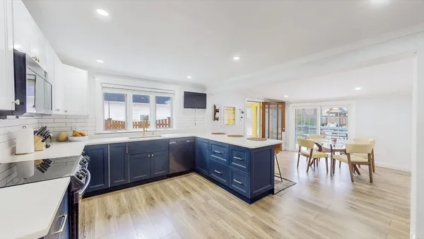 $599,900 | 786 East Ashland Street, Brockton, MA 02302