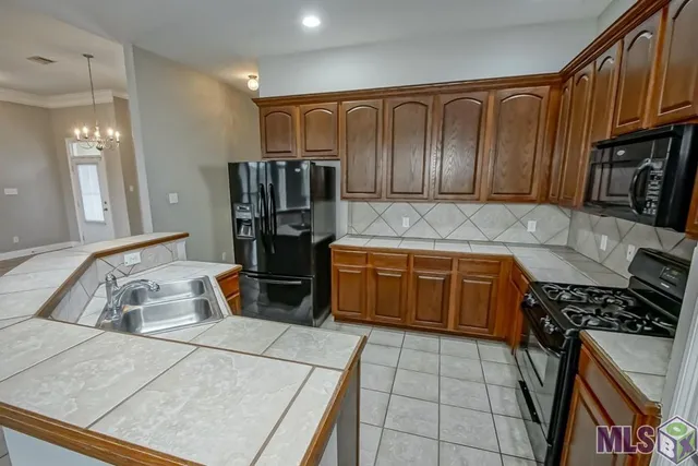 $278,000 | 12600 Woodland Hill Road, Denham Springs, LA 70706