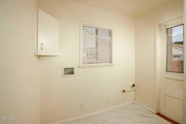 $4,600 | 7046 Murietta Avenue, Van Nuys, CA 91405