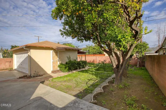 $5,300 | 7046 Murietta Avenue, Van Nuys, CA 91405