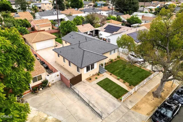 $5,300 | 7046 Murietta Avenue, Van Nuys, CA 91405