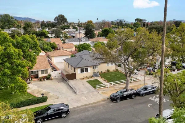 $4,600 | 7046 Murietta Avenue, Van Nuys, CA 91405