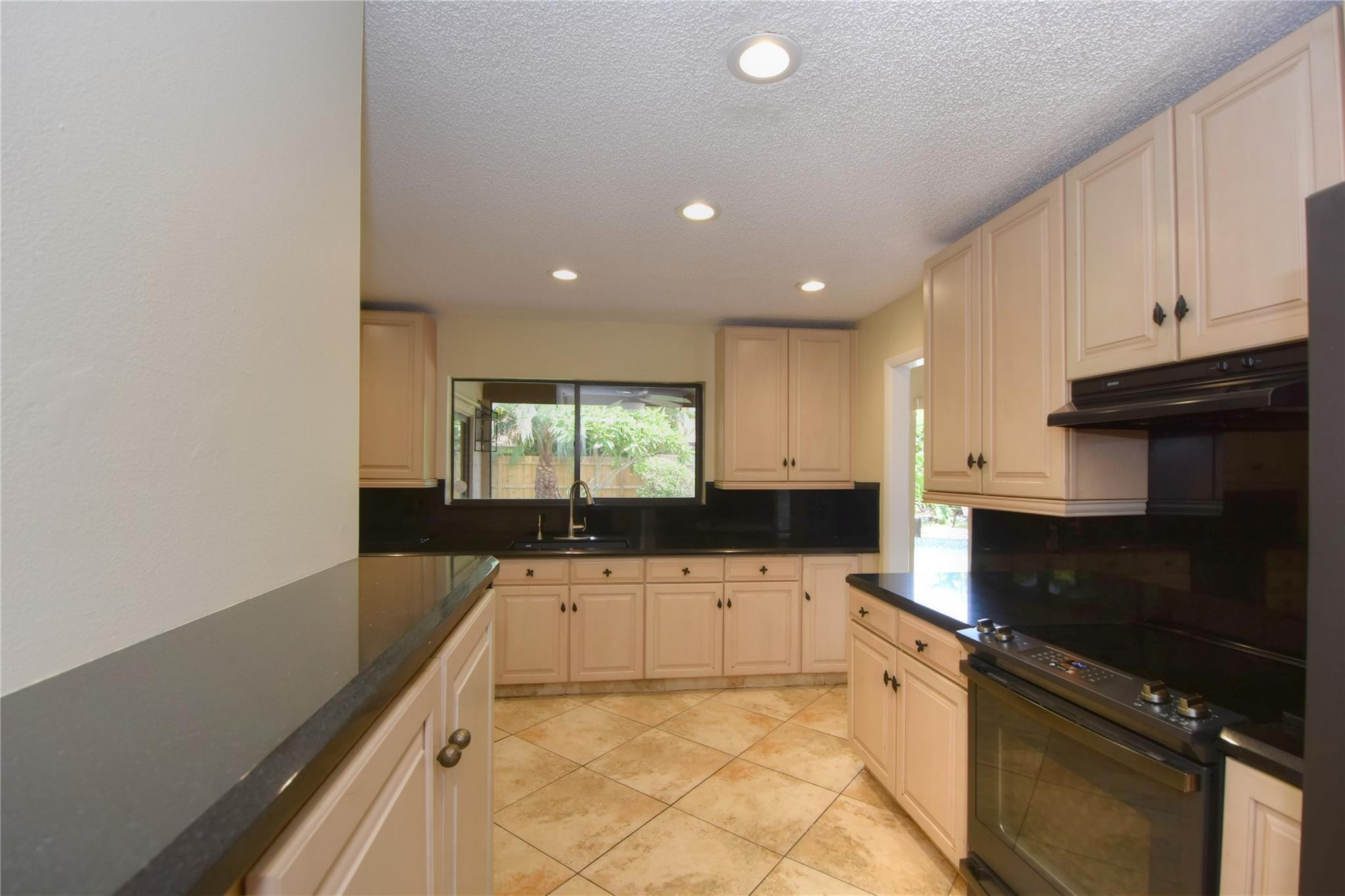 4893 Willow Drive Boca Raton, FL 33487 - Photo 20 of 51 Photo 20