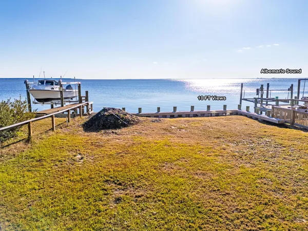 $269,000 | 805 Harbour View Drive, Kill Devil Hills, NC 27948