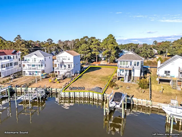 $269,000 | 805 Harbour View Drive, Kill Devil Hills, NC 27948