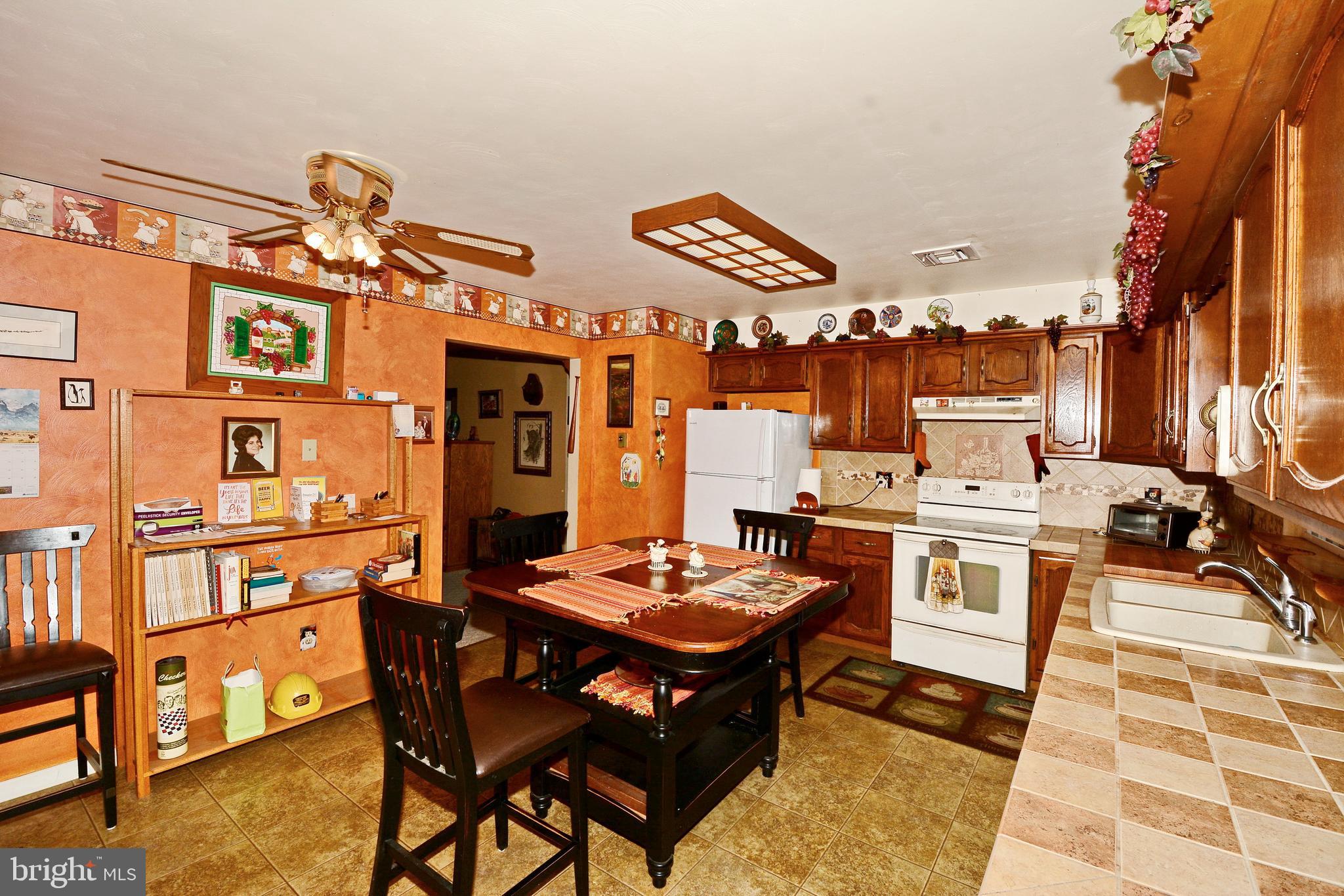 1561 Kbs Road Spring Grove, PA 17362 - Photo 3 of 22
