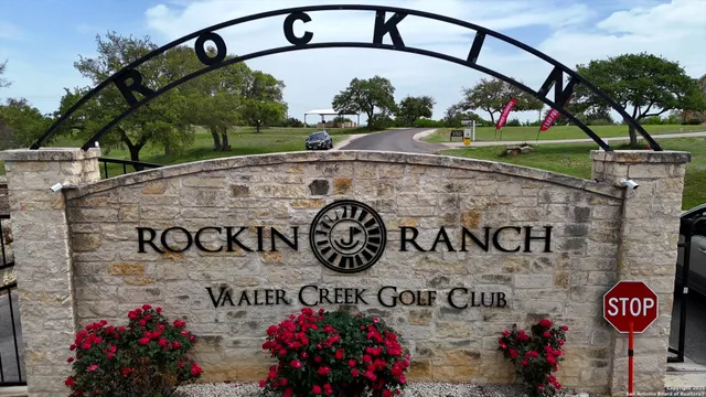 $270,000 | 119 Riley Wood, Blanco, TX 78606