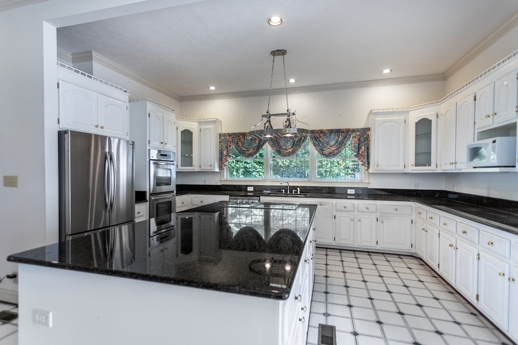 1711 Tyndall Point Road Gloucester Point, VA 23062 - Photo 20 of 53 Gallery Image 20