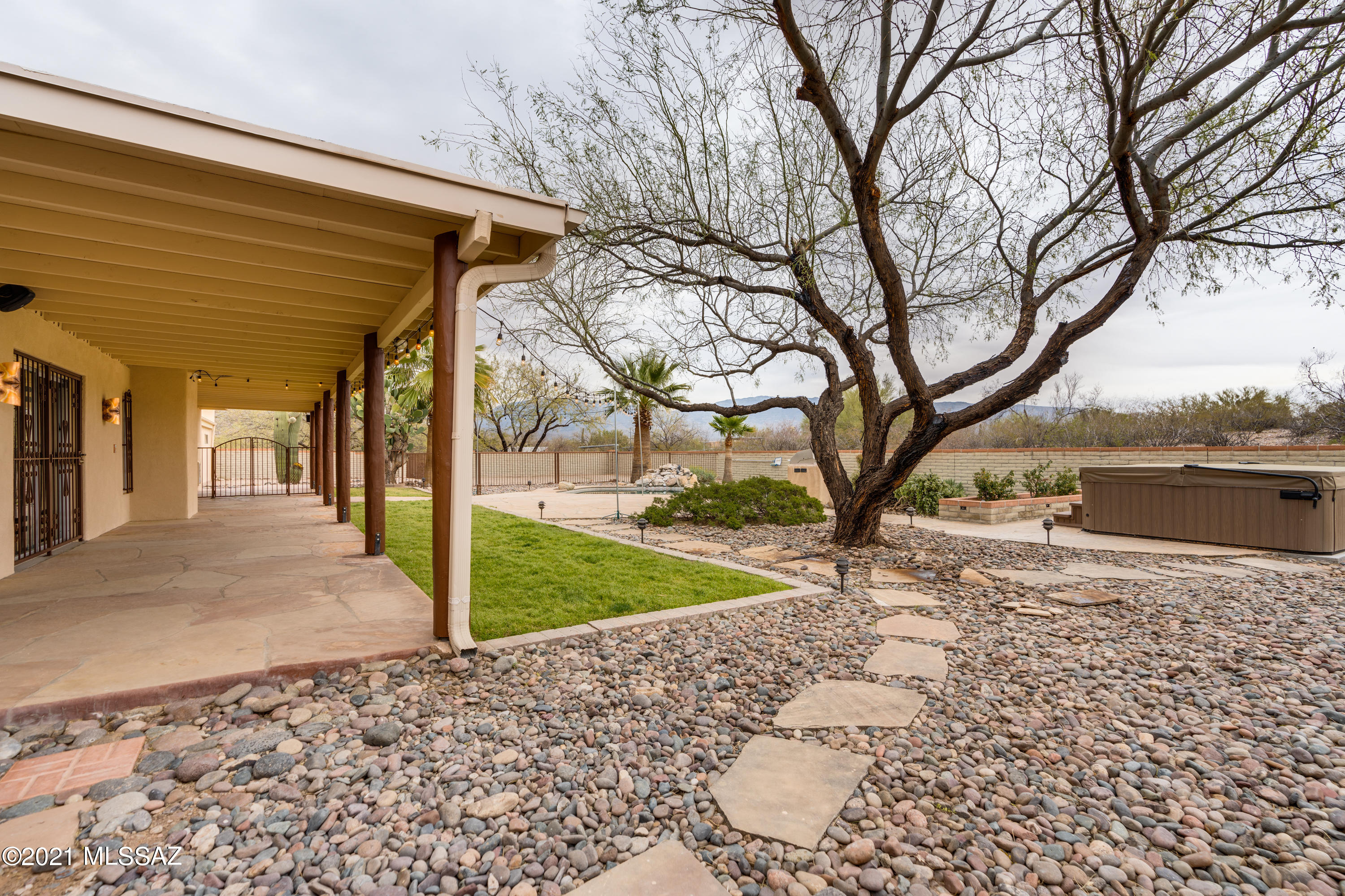 11000 East Limberlost Road Tucson, AZ 85749 - Photo 35 of 39 Gallery Image 35