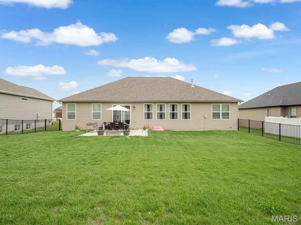 1305 Coleridge Court O'Fallon, IL 62269 - Photo 31 of 36