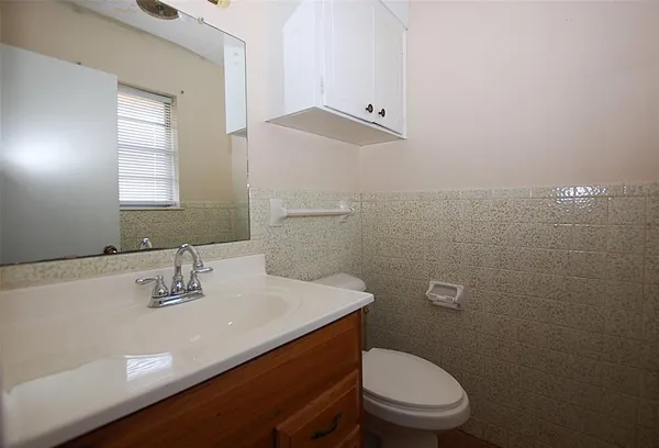 $170,000 | 606 East Broad Street, Forney, TX 75126
