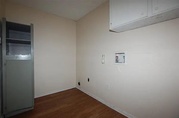 $170,000 | 606 East Broad Street, Forney, TX 75126