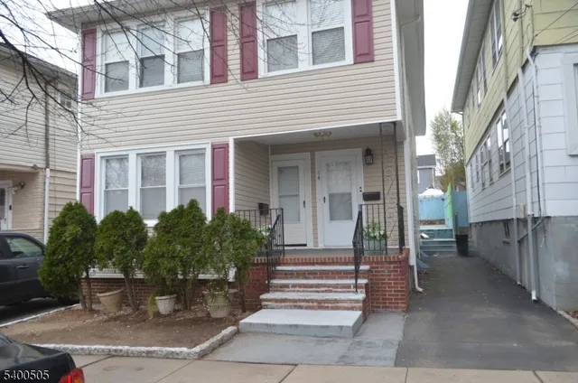 $2,100 | 14 Fremont Street, Unit 2, West Orange, NJ 07052