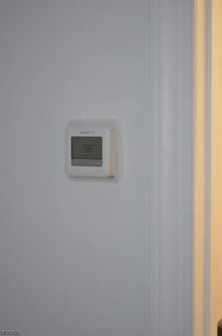 $2,100 | 14 Fremont Street, Unit 2, West Orange, NJ 07052