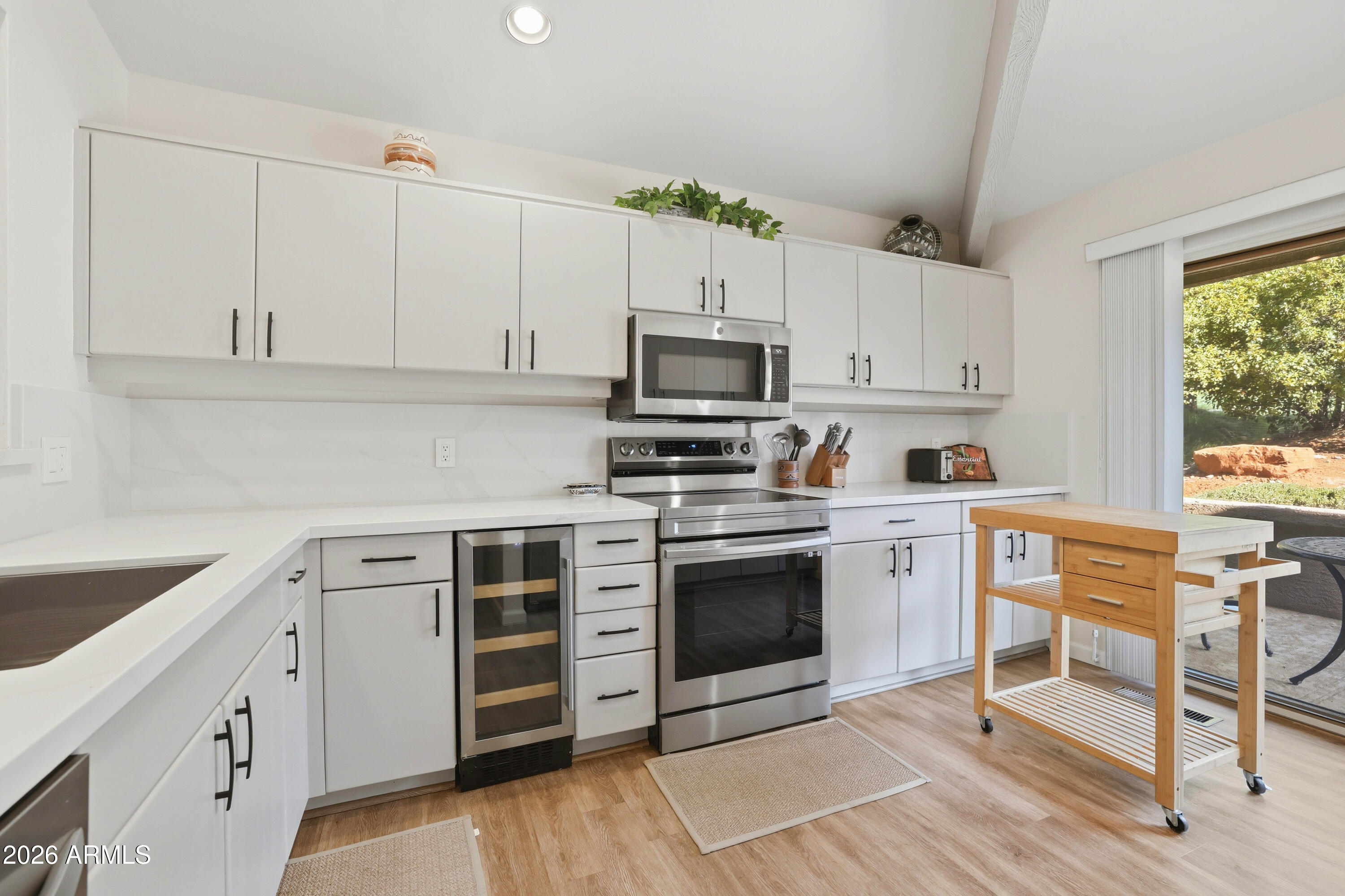 29 Red River Road Sedona, AZ 86351 - Photo 12 of 26 14-Kitchen