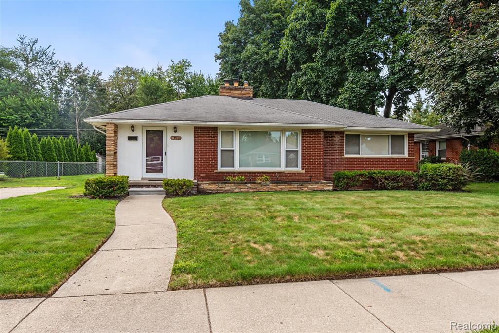 14009 Garfield Redford, MI 48239 - Photo 1 of 23