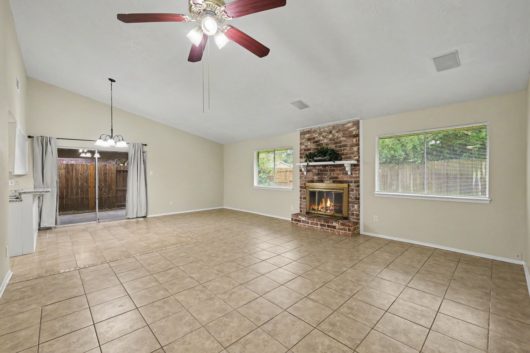 23327 Naples Drive Spring, TX 77373 - Photo 9 of 31